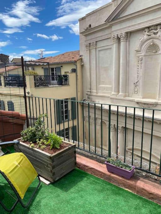 Апартаменти La Terrasse Ensoleillee Arles Camargue Екстер'єр фото